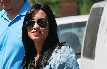 Demi Lovato asegura haber visto un ovni en el desierto californiano
