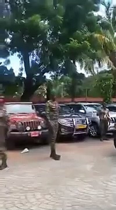 Revivez l'Arrivée du Colonel Mamady Doumbouya pour rencontrer les émissaires de la CEDEAO