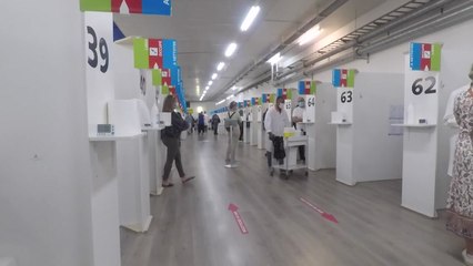 스위스, 청소년 접종률 지지부진...접종 유도책 고심 / YTN