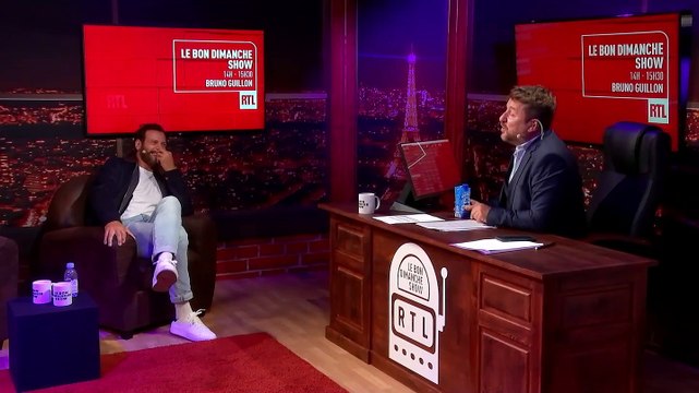 VIDÉO - Laurent Lafitte invité de Bruno Guillon dans Le Bon Dimanche Show