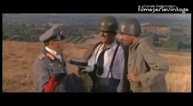 Franco e Ciccio salvano Buster Keaton nel film due marines e un generale