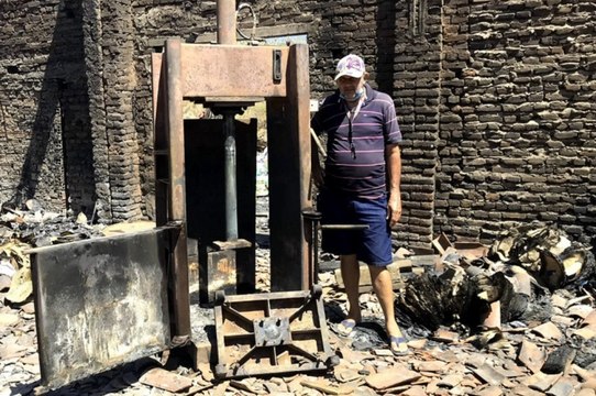 Empresário que perdeu tudo em incêndio faz apelo para retomar trabalho em Cajazeiras