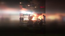Yön levhasına çarpan otobüs yandı: 1 ölü, 20 yaralı - 1