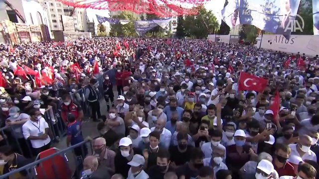 Cumhurbaşkanı Erdoğan: Raflardaki, tezgahlardaki, etiketlerdeki fahiş fiyat artışlarının önüne geçeceğiz