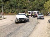 Bursa'da iki otomobil kafa kafaya çarpıştı, 7 kişi hafif yaralandı