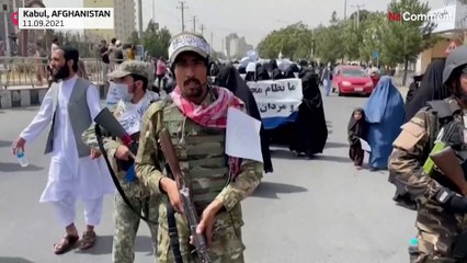 Afghan women display support for Taliban at Kabul university