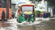Delhi: Waterlogging leads to traffic snarls at Dhaula Kuan