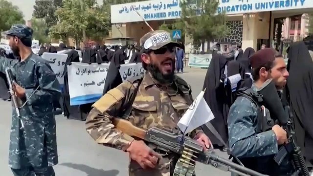 Женская акция в поддержку талибов