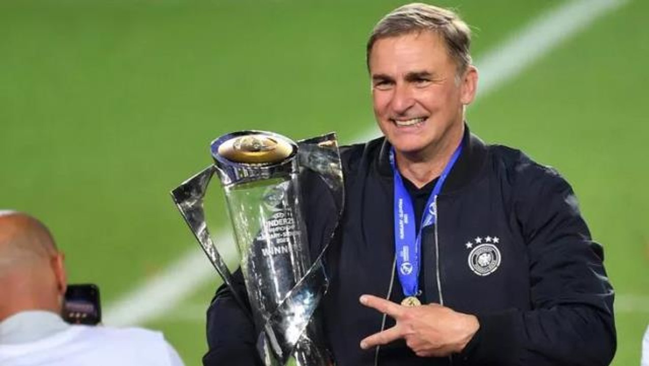 A Milli Takım'ın başına geçmesi beklenen Stefan Kuntz'la ilgili dikkat çeken detay: İstiklal Marşı'nı ezbere biliyor