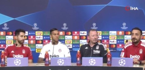 Josef de Souza: "Mevcut durumda bir takımı favori görmek imkansız"