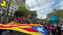 Els manifestants independentistes s'apleguen a la plaça Urquinaona, on l'ANC convoca la manifestació