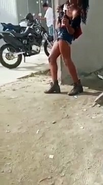 Quand ta bouteille de bière est beaucoup trop lourde