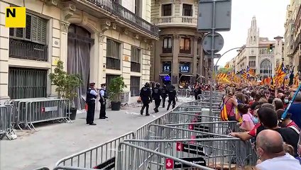 Tensió a la prefectura de la Policia Nacional de Via Laietana
