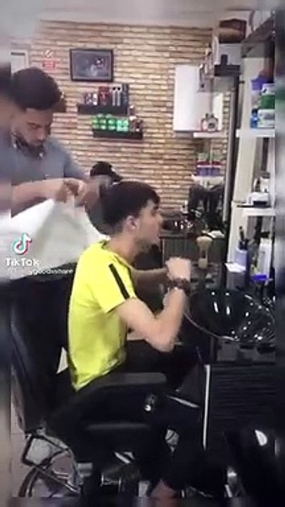 فيديوهات قصيرة مضحكة