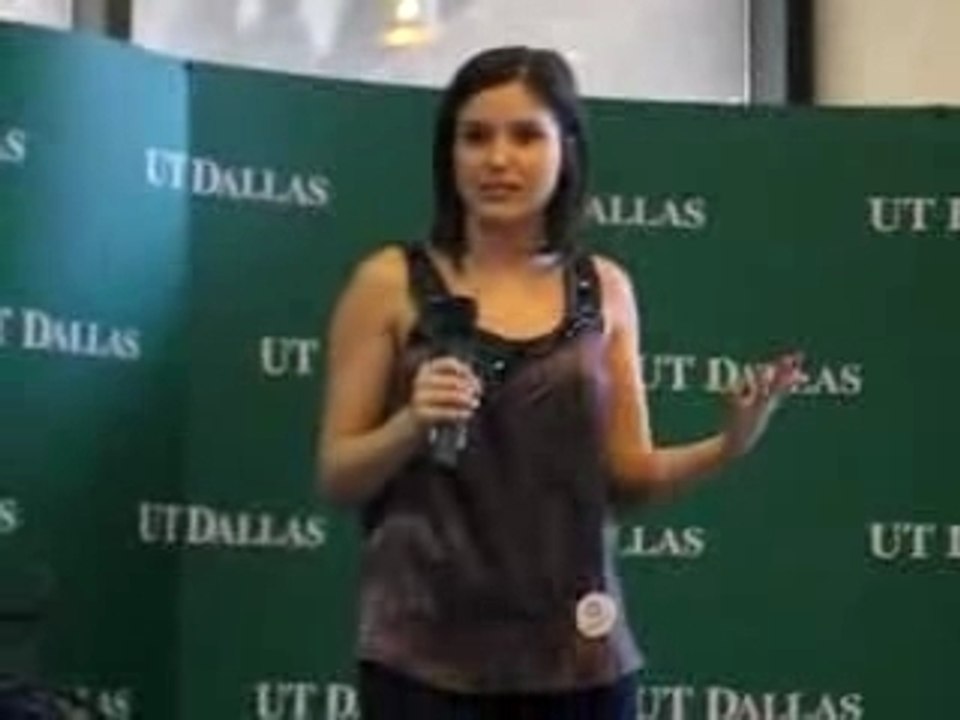 Sophia Bush @ UTD