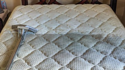 How 7 years of dirt is deep cleaned from mattresses
