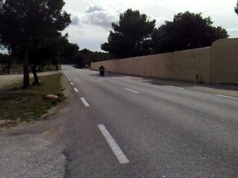 GSXR 600 K7 AKRA JOLIE PTI BRUIT