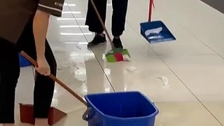 LEAKING IN JEM SHOPPING MALL, CLEAN NO USE, MUST FIX
