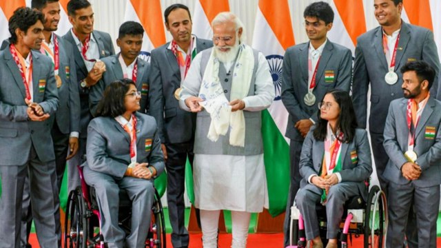 PM Modi interacts with Tokyo 2020 para-athlete champion
