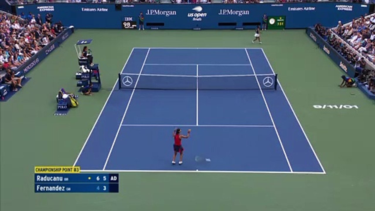 US Open: 18-jährige Raducanu gewinnt im 'Teenagerinnen-Finale'