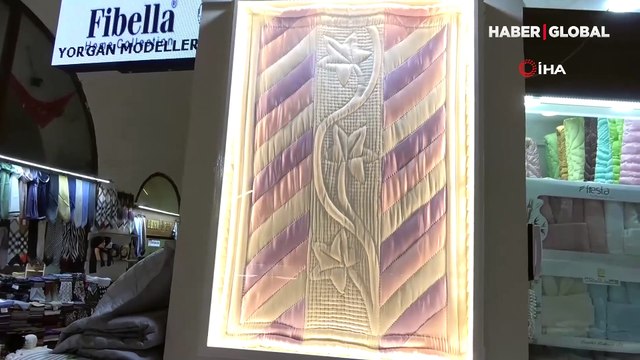 Günde bir tane örüyor, tanesini bin 500 liradan satıyor