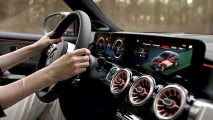 SUV compact électrique Mercedes EQB (Conduite)
