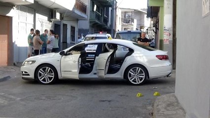 Sokak ortasında kanlı infaz