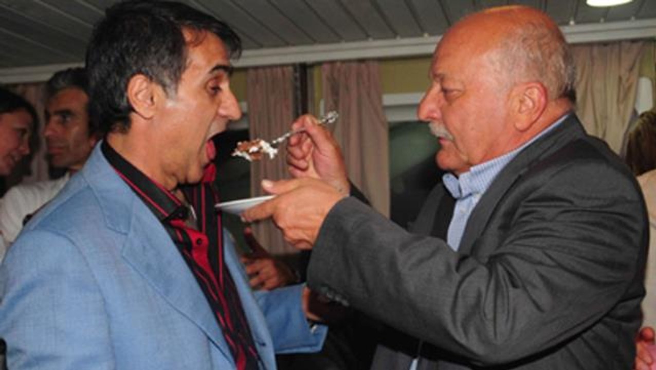 Trabzonspor eski başkanı Sadri Şener: Şenol Güneş'in yüzünü görünce televizyonu kapatıyorum