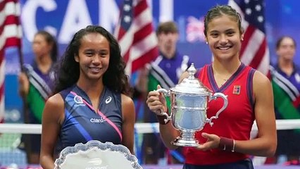 إيما رادوكانو البريطانية تصنع تاريخ التنس بفوزها بنهائي بطولة أمريكا المفتوحة وهي في عمر 18 عاما