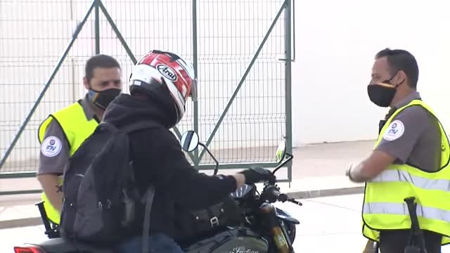 Máxima seguridad y expectación en el regreso del público a las carreras de motos