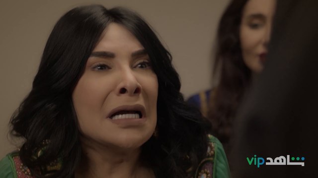 المسلسل على صفيح ساخن والكل صاير ينتظره بفارغ الصبر إيش أقوى مشهد عجبكم للحين ؟ لا يفوتكم #كف_ودفوف ٦ حلقات متوفرة الآن #ShahidVIP يبث قبل الشاشة بـ 24 ساعة