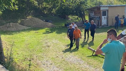 "Kız kardeşimize laf attın" diyerek hesap sormaya gittikleri şahsın evinde vuruldular