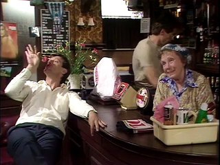 classic Eastenders S01E52 (15 August 1985)