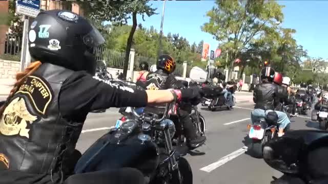 Los amantes de las Harley Davidson invaden Madrid