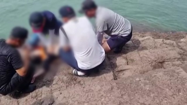 갯바위 낚시갔던 17살 장애인, 바다에 빠졌다가 구조 / YTN