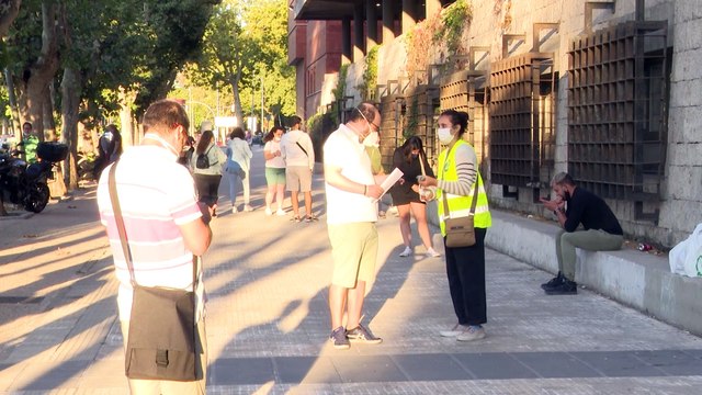 150.000 aspirantes de toda España se presentan a las oposiciones de Correos