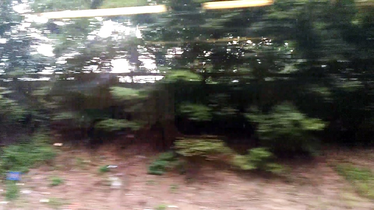 MTA Metro North heading Sound to Grand Central in Manhattan