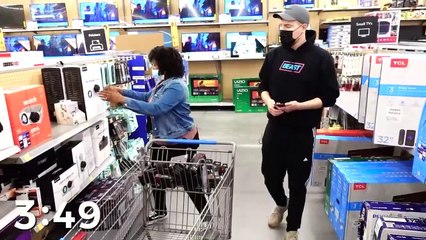 I Gave People $1,000,000 But ONLY 1 Minute To Spend It!