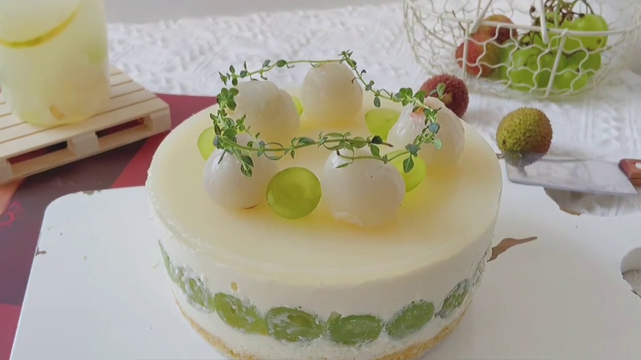 Lychee Grape Yogurt Mousse Cake