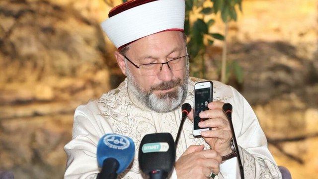 Cumhurbaşkanı Erdoğan’dan Ali Erbaş’a destek