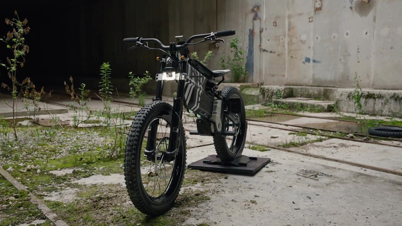 BMW Motorrad Vision AMBY. Design details