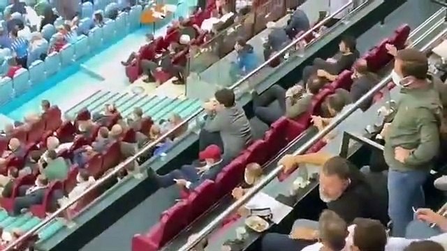 Berat Albayrak haftalar sonra Trabzonspor-Galatasaray derbisinde görüntülendi