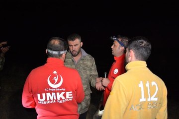 Nemrut Dağı'nda mahsur kalanlar komandolar tarafından kurtarıldı