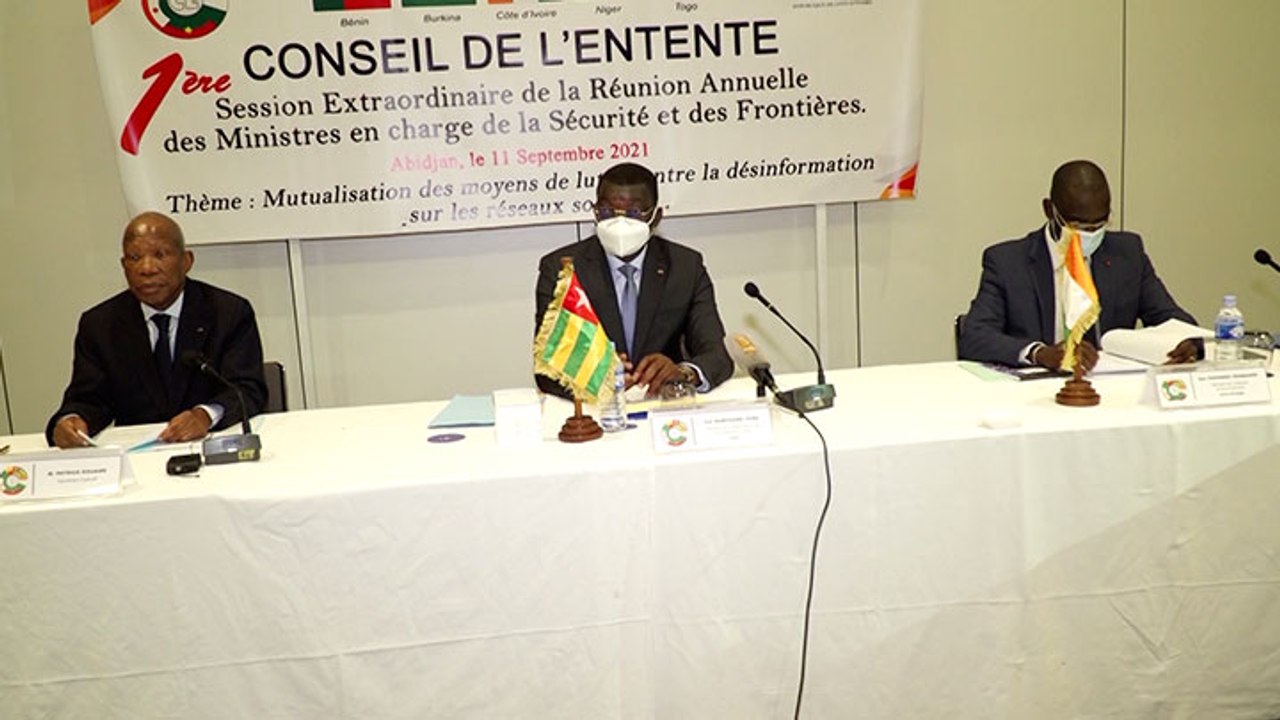 Sécurité : Le ministre Vagondo Diomandé participe à la 1ère session du Conseil de l'Entente