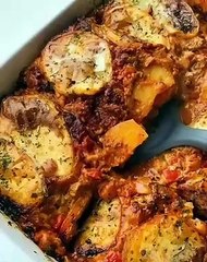 Bi’Bilen Emrah Köksal Sezgin - Videolu Görüş - Fırında patates için tarif önerir misiniz?