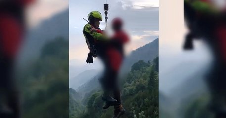 Oltre il Colle (BG) - Salvati due escursionisti in una zona impervia (13.09.21)