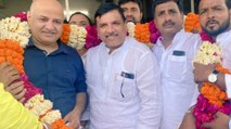 AAP Manish Sisodia and Sanjay Singh on Ayodhya tour
