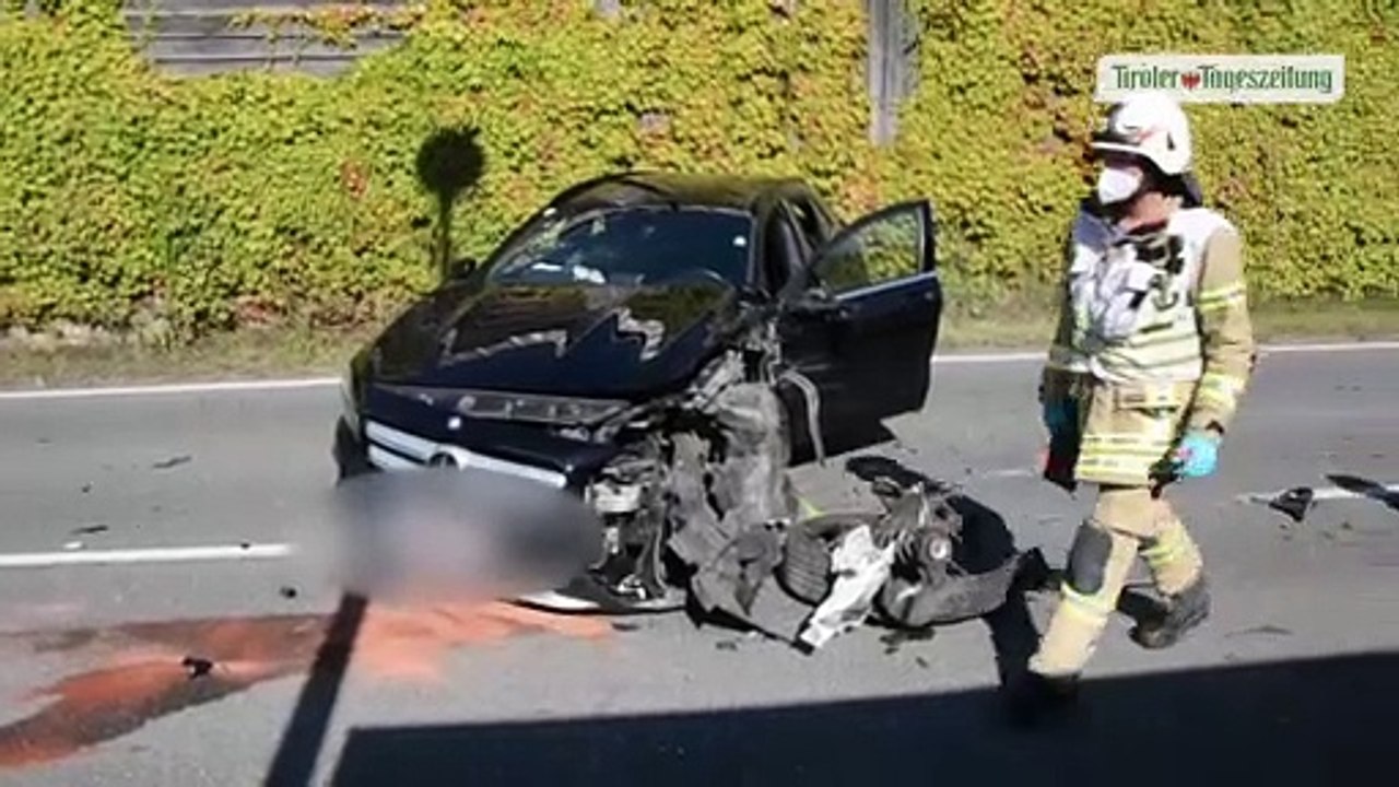 Vier Verletzte bei Frontalzusammenstoß in Hopfgarten