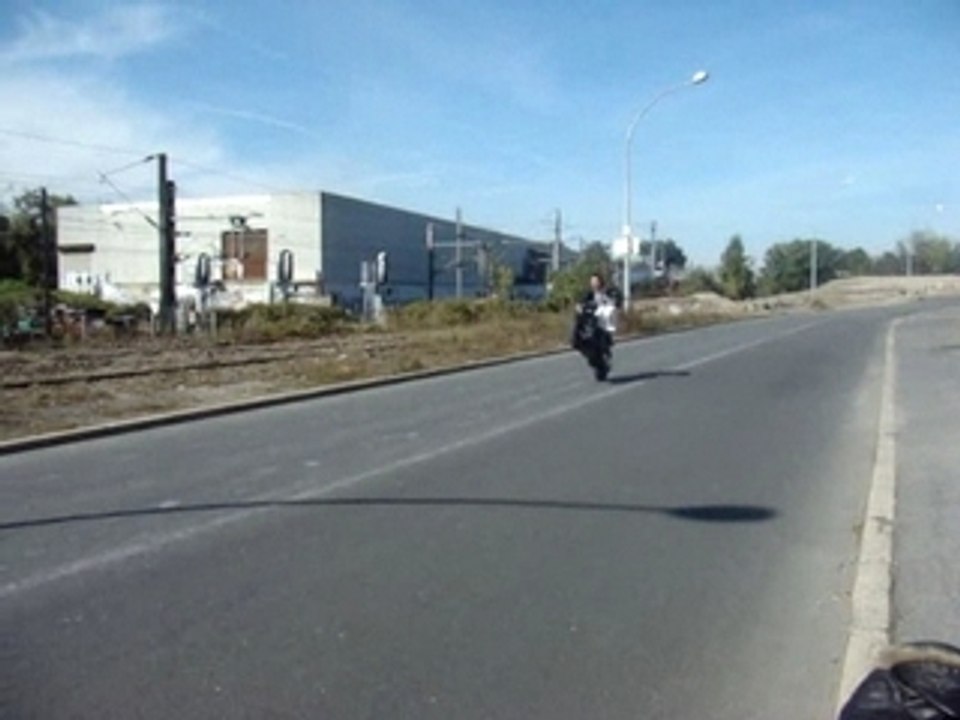 roue arriere en scoot stunt