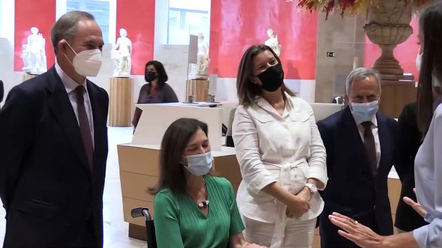 La reina Letizia inaugura la exposición 'Cuarenta años de amistad' en el Museo del Prado (GTRES)